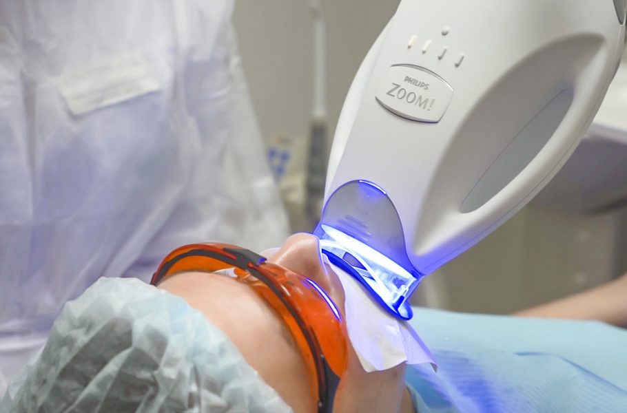 Отбеливание зубов ZOOM 4